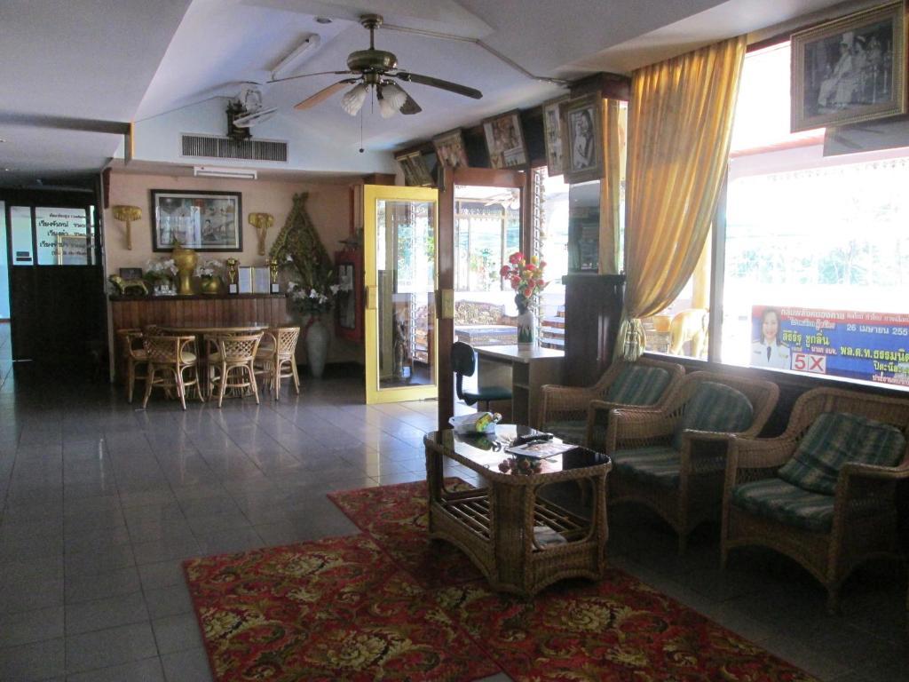 Royal Jommanee Hotel Nongkhai Нонг Кай Екстериор снимка