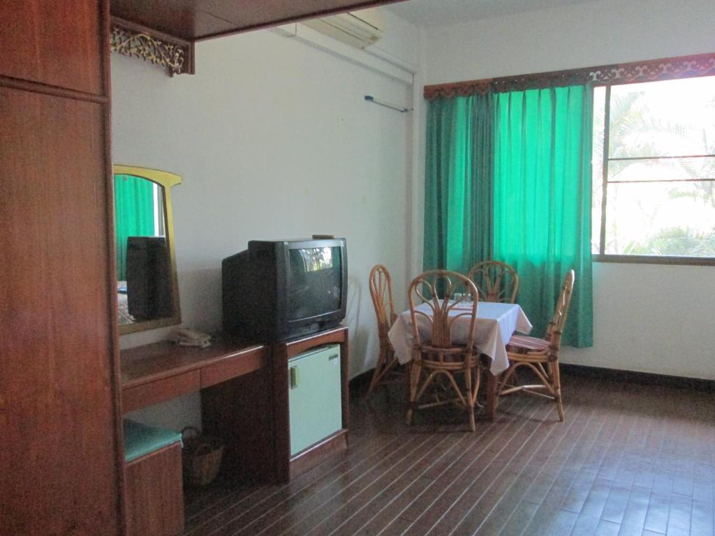 Royal Jommanee Hotel Nongkhai Нонг Кай Екстериор снимка